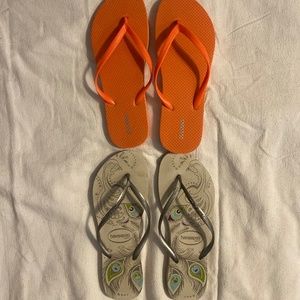 Woman's Tong Style Sandals size 10 (2 Pairs)